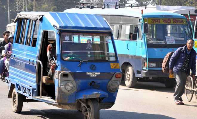 Dehradun Bus and Vikram Service